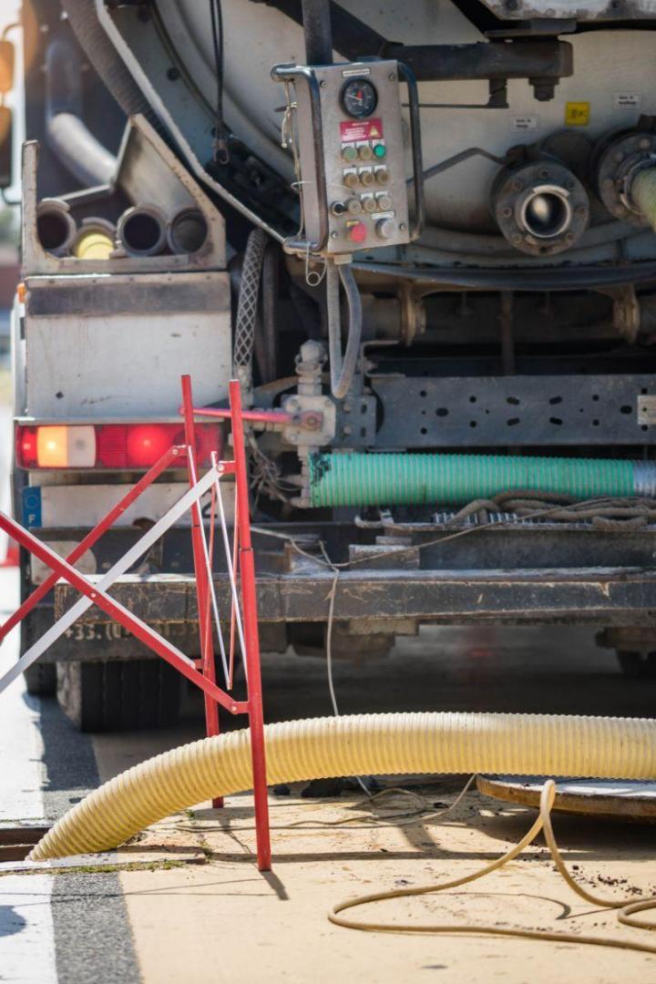 Nettoyage à haute pression de drain Montréal