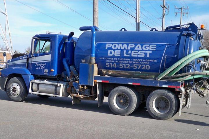 Nettoyage à haute pression de drain Montréal